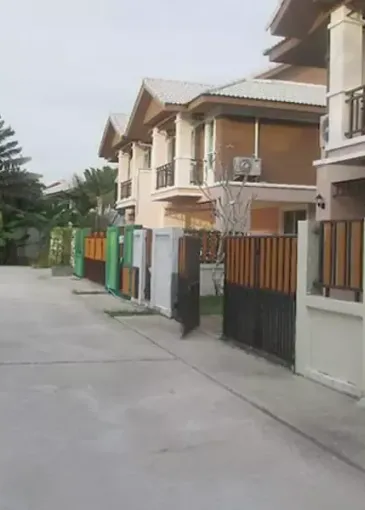 House for sale in Thalang