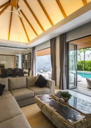 Villa for sale in Thalang