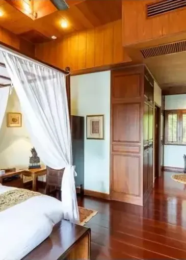 Villa for sale in Thalang