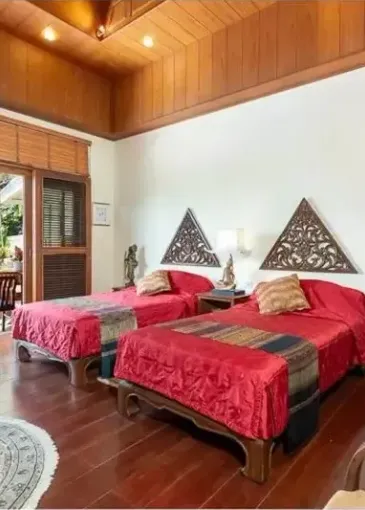 Villa for sale in Thalang