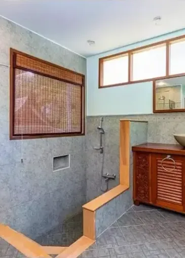 Villa for sale in Thalang