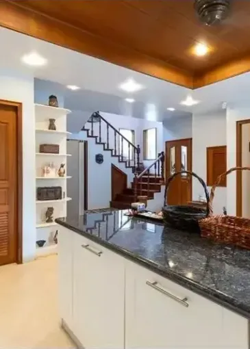 Villa for sale in Thalang