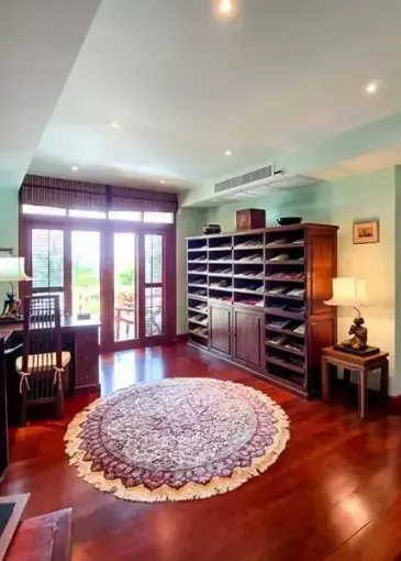 Villa for sale in Thalang