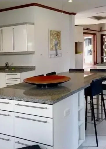Villa for sale in Thalang